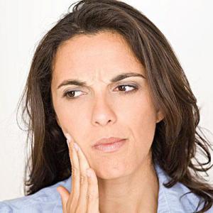 缓解牙疼的8个简单方法 缓解牙疼的小妙招
