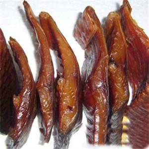 自制腊鱼的腌制方法 腊鱼如何腌制才好吃 传统腊鱼的自制腌制做法步骤