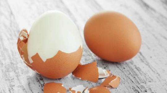 每天吃鸡蛋好吗 究竟每天应该吃多少鸡蛋？
