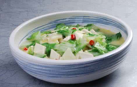 白菜炖豆腐的做法 白菜炖豆腐的营养功效及做法