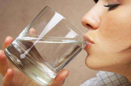 糖尿病患者 多喝水 白癜风醒患者喝水注意的问题