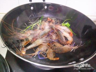 水煮虾的做法大全家常 家常水煮虾怎么做 水煮虾的好吃家常做法