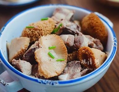 猴头菇营养价值 猴头菇炖排骨怎么做好吃 猴头菇炖排骨做法和营养价值