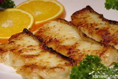 煎鳕鱼的做法 鳕鱼怎么煎才好吃 煎鳕鱼的做法步骤