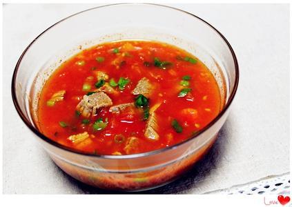西红柿炖牛肉 西红柿炖牛肉汤怎么做才好吃_西红柿炖牛肉汤做法图解