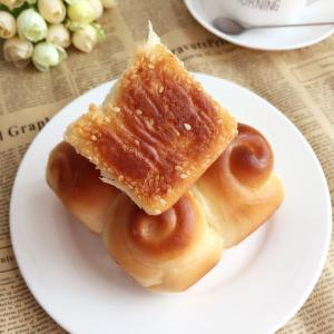 脆皮蜂蜜小面包的做法 脆底小面包的做法