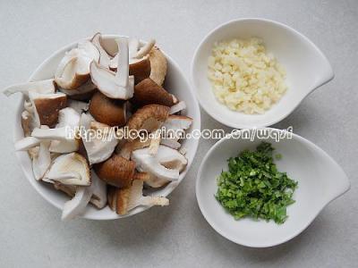 草菇的烹饪技巧 草菇烹饪方法