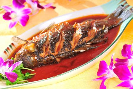 红烧风干鱼的烹饪方法 烹饪红烧鲫鱼的方法