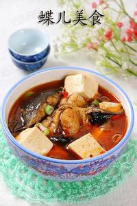 鲶鱼炖豆腐 鲶鱼炖豆腐怎么做好吃 鲶鱼炖豆腐的家常做法步骤