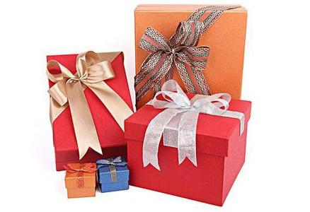 递送礼品的技巧包括 送礼十大技巧及礼品类型