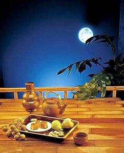 中秋节赏月吃月饼 中秋节为什么要赏月吃月饼