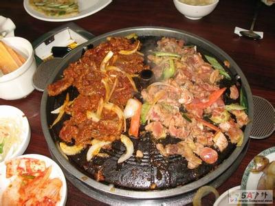韩国烤肉的家常做法 韩国烤肉的做法，韩国烤肉的家常做法大全