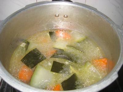 冬瓜排骨汤的做法 冬瓜排骨汤的正宗好吃做法