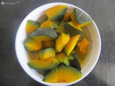 贝贝南瓜好吃的做法 炖南瓜的好吃做法
