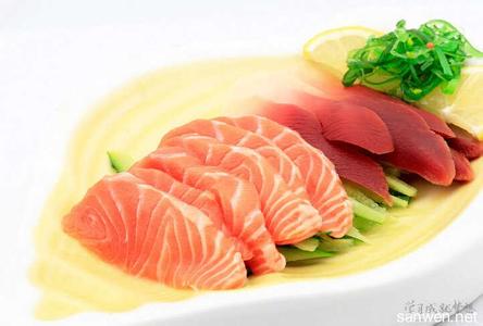 鲷鱼和三文鱼哪个好吃 三文鱼怎么吃 三文鱼如何做 三文鱼的好吃做法