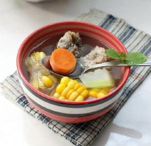 玉米排骨汤的做法 玉米排骨汤的不同好吃做法