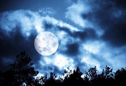 描写月夜景色的句子 描写月夜美景的句子