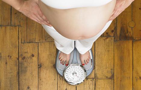 孕期体重增长曲线 孕期在家怎么正确测体重