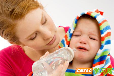 补充水分 夏天怎么给孩子补充水分(2)