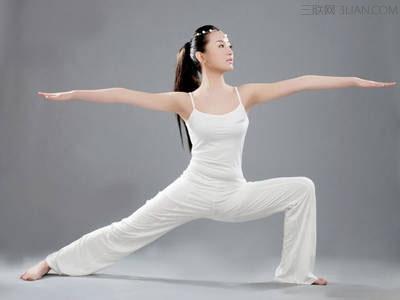 适合初学者的瑜伽动作 适合初学者瑜伽减肥有哪些动作