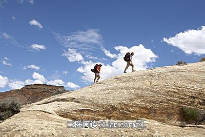 外出旅游必备物品清单 外出旅游对付睡不好的良方