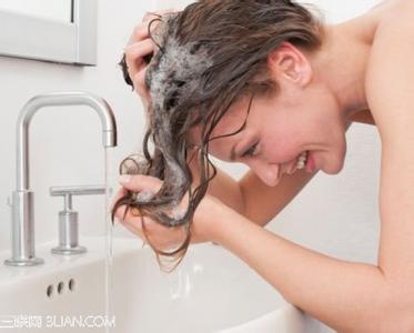 头发几天洗一次最健康 几天洗一次头最健康？