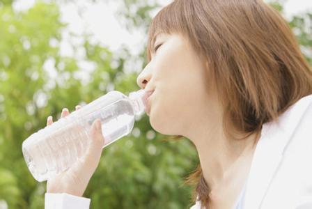 肾病患者饮水过量 亚健康患者的饮水原则