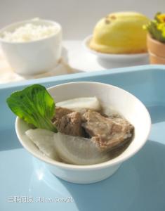 冬至吃羊肉汤 冬至养生的首选菜肴―萝卜羊肉汤