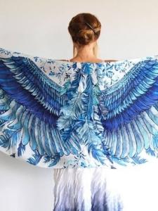 令人惊奇的事情 围巾上翅膀时尚新发想令人惊奇