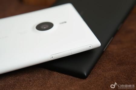 lumia 900 Lumia 900白色还只是幻想