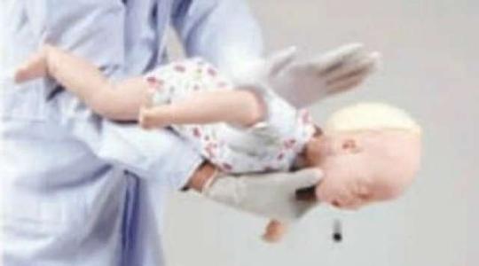 海姆急救法视频婴儿 婴儿呛到的急救法图解