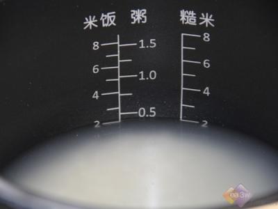 电饭煲煮粥水米比例 煮粥水和米的比例