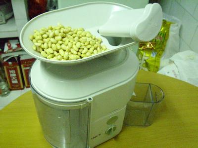 榨汁机食谱大全 榨汁机可以榨豆浆吗