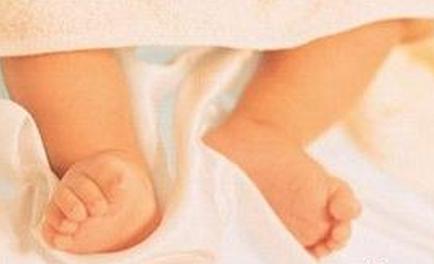 宝宝足内翻的症状图片 1岁宝宝足内翻的症状是什么