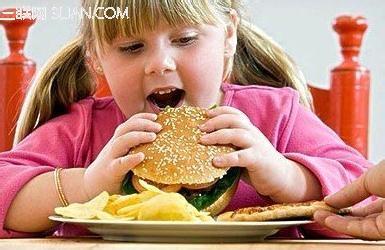 使孩子早熟的食物 6种食物致孩子早熟