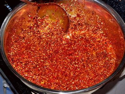 家庭辣椒油简单做法 家常辣椒油的做法