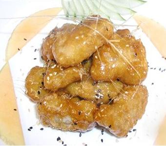 台湾拔丝蛋糕制作方法 拔丝鸡盒要怎么做 拔丝鸡盒的制作方法