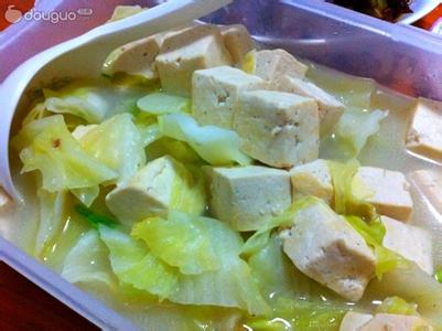 白菜炖豆腐的做法 白菜炖豆腐的做法图解