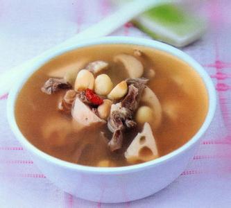 猪心煲汤 好吃的莲藕煲汤要如何做_猪心莲藕汤的好吃做法