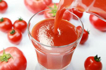吃什么有助于卵泡发育 宝宝多喝番茄汁有助发育