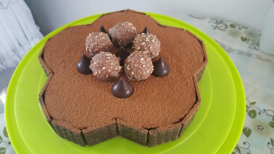 千层巧克力蛋糕 巧克力千层蛋糕要怎么做_巧克力蛋糕的做法步骤