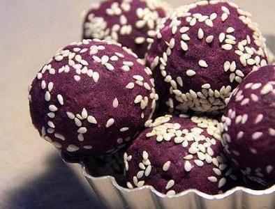 紫薯面食做法大全图解 紫薯球要如何做_紫薯球的做法图解
