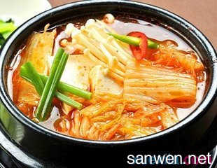 韩国简单泡菜汤的做法 泡菜汤的做法大全