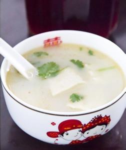 豆腐鲫鱼汤的做法 豆腐鲫鱼汤的4种好吃做法