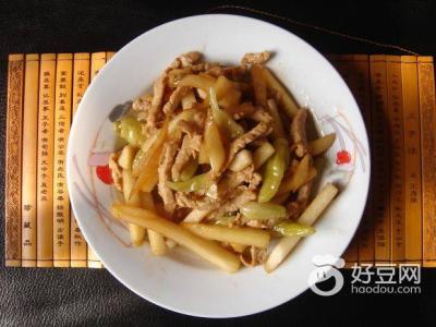 泡菜炒肉丝 泡菜炒肉丝怎么做好吃 泡菜炒肉丝的做法