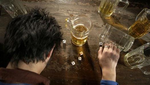 长期晚上喝酒的危害 长期晚上喝酒的危害性