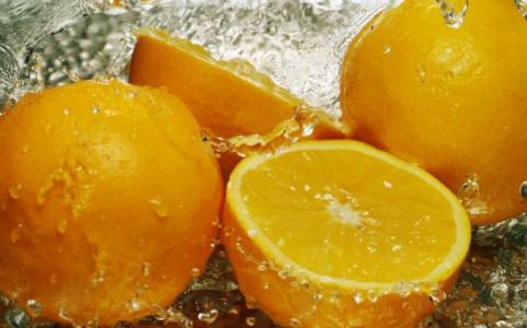 冬天吃橙子有什么好处 冬天吃橙子的好处