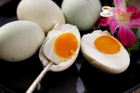端午节传统美食 端午节传统美食咸鸭蛋的腌制方法