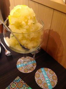 柠檬沙冰 柠檬沙冰要怎么做_柠檬沙冰的好吃做法