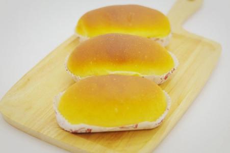 咸蛋黄面包的做法大全 蛋黄面包的做法